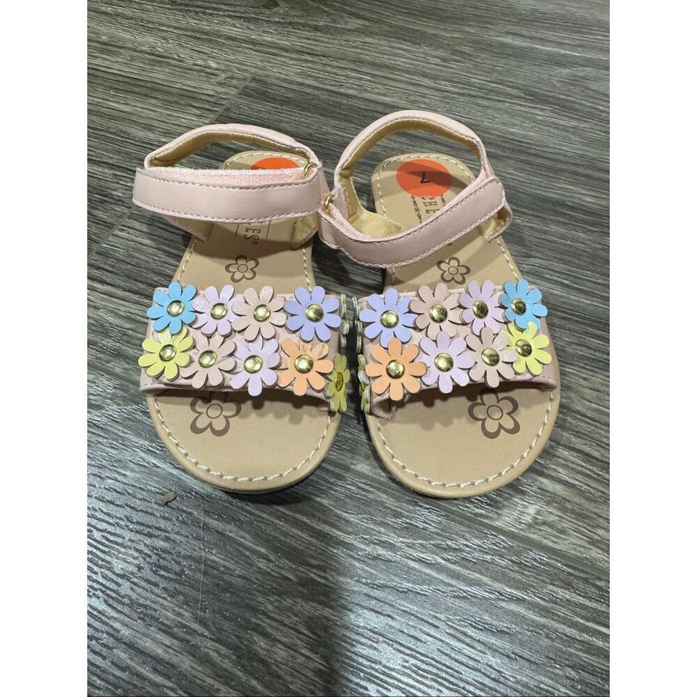 New Seychelles Baby Floral Strappy Sandals Girl’s Size 7 Pink Neutral Faux Leath